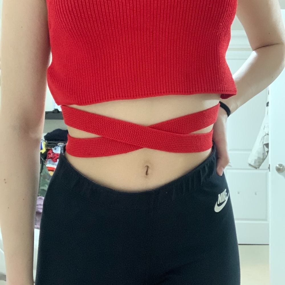 cute red top